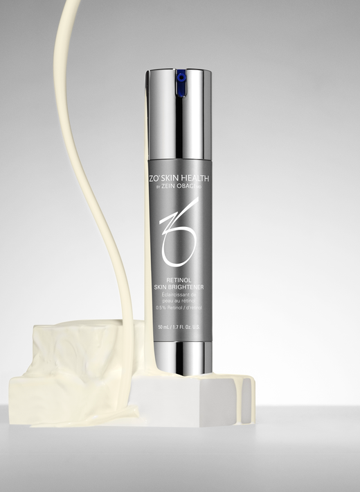 Retinol Skin Brightener .5% on grey background numéro de l’image 2