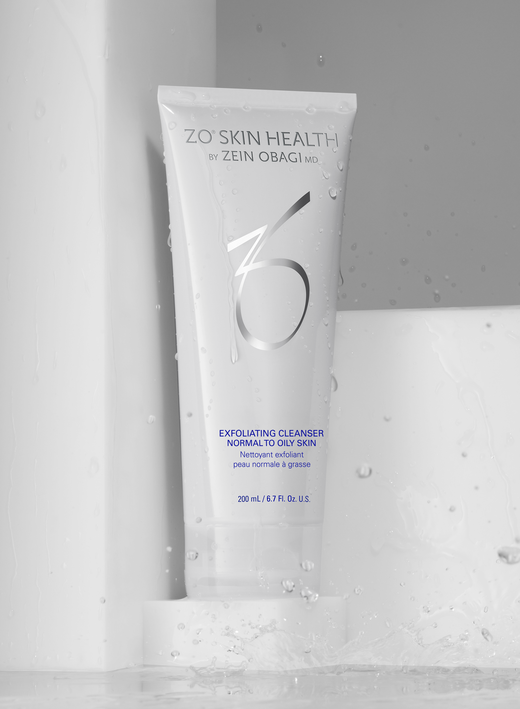 Exfoliating Cleanser  hi-res num&eacute;ro de l&rsquo;image 2